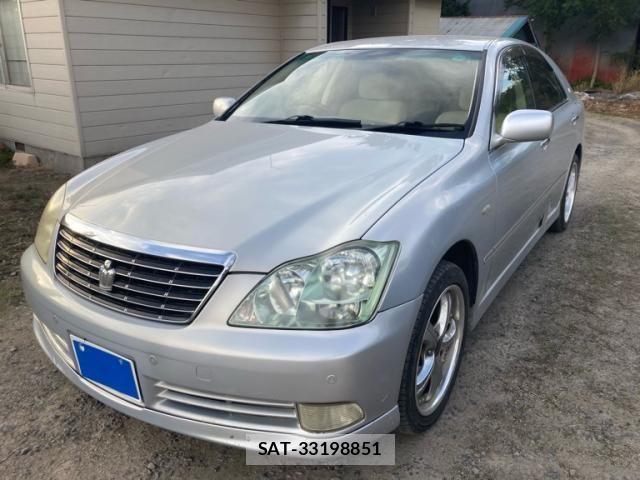Toyota CROWN SEDAN 2004-05 8870706-0