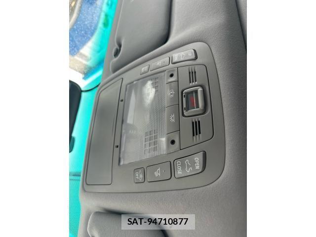 Toyota CROWN SEDAN 2010-11 8879248-15