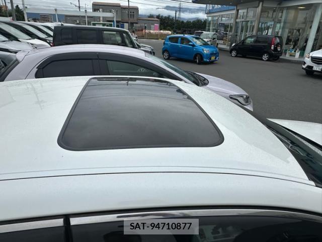 Toyota CROWN SEDAN 2010-11 8879248-5