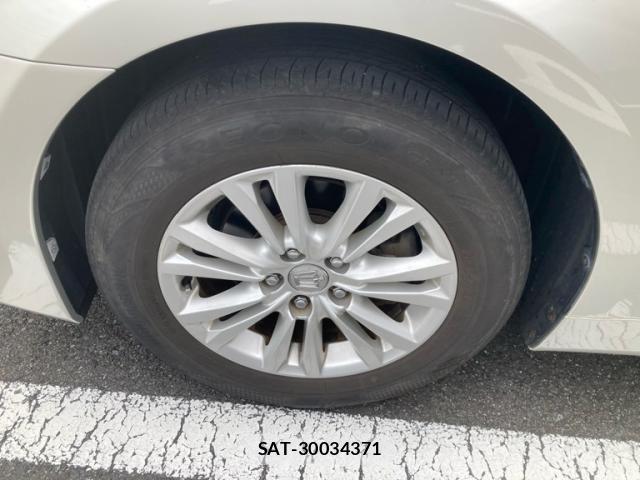Toyota CROWN SEDAN 2012-12 8883462-9