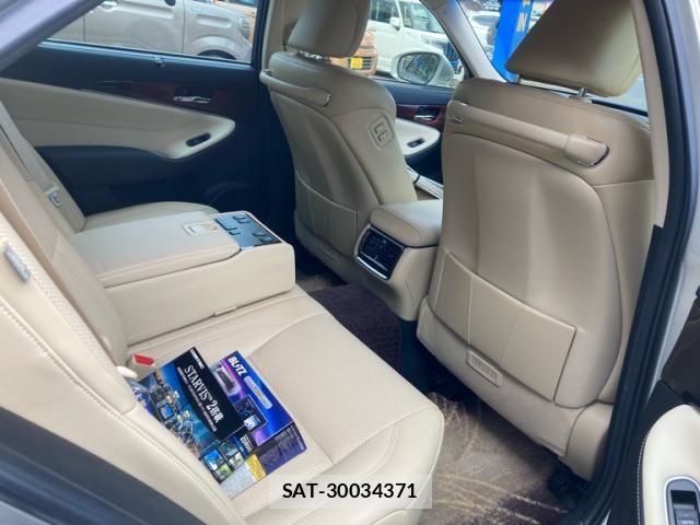 Toyota CROWN SEDAN 2012-12 8883462-17