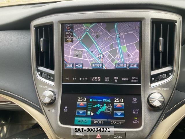 Toyota CROWN SEDAN 2012-12 8883462-21