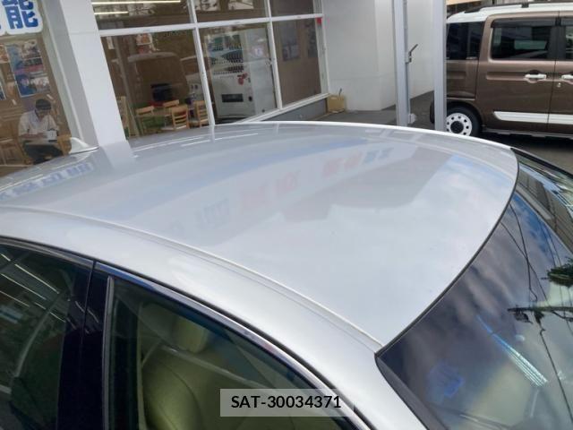 Toyota CROWN SEDAN 2012-12 8883462-3