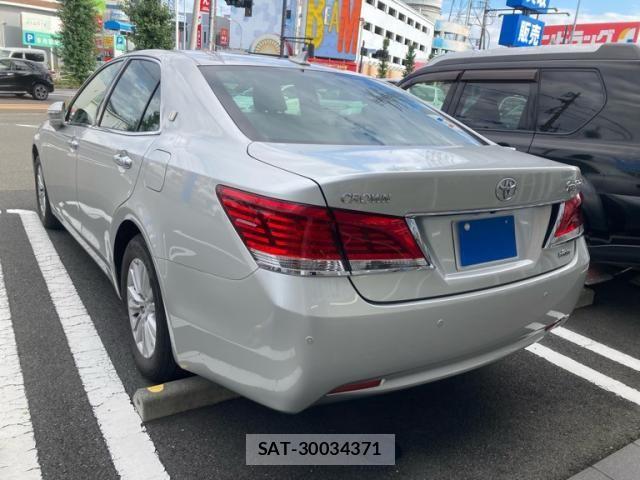 Toyota CROWN SEDAN 2012-12 8883462-6