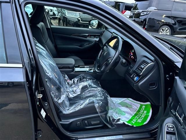 Toyota CROWN SEDAN 2015-09 474613-12