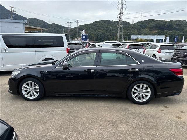 Toyota CROWN SEDAN 2015-09 474613-7
