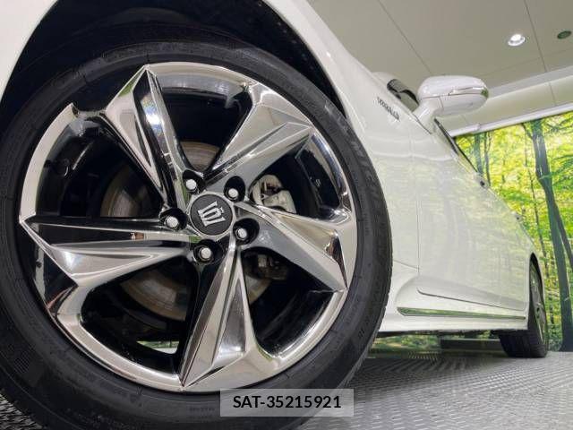 Toyota CROWN SEDAN 2018-08 499131-13