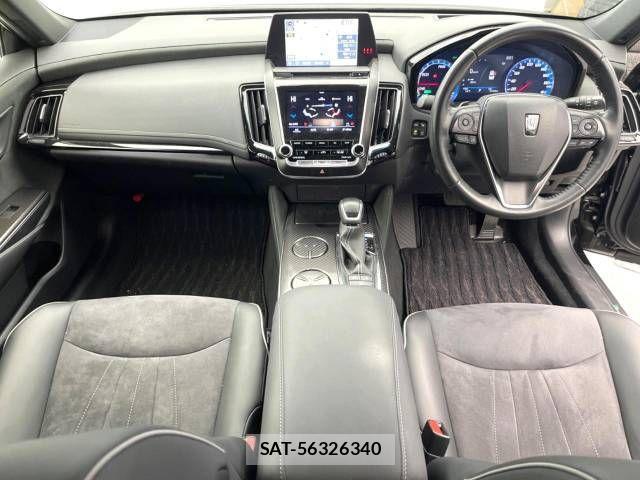 Toyota CROWN SEDAN 2019-12 527130-1