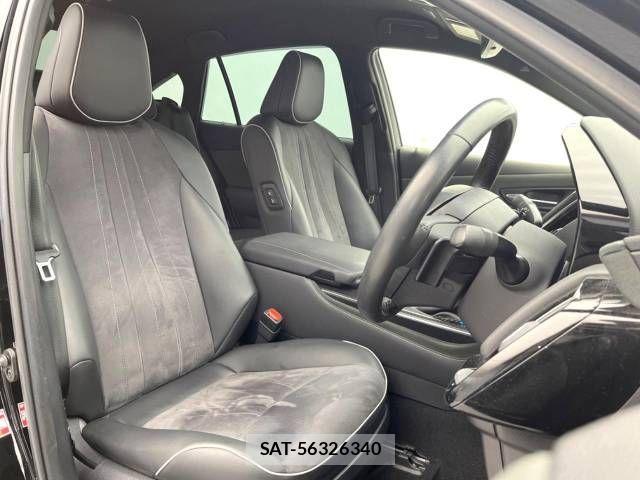 Toyota CROWN SEDAN 2019-12 527130-6