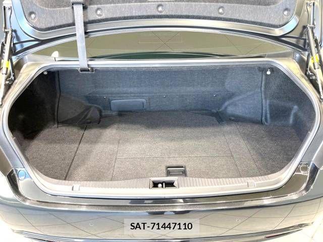 Toyota CROWN SEDAN 2016-06 807054-9