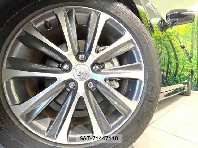 Toyota CROWN SEDAN 2016-06 807054-12
