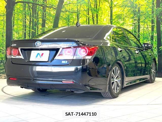 Toyota CROWN SEDAN 2016-06 807054-16