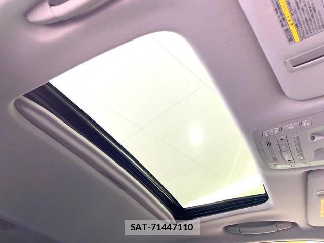 Toyota CROWN SEDAN 2016-06 807054-4