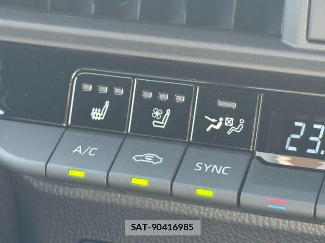 Toyota CROWN SEDAN 2023-12 833019-8