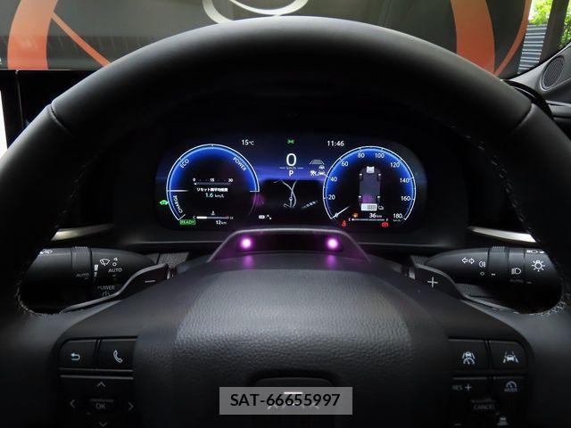 Toyota CROWN SEDAN 2023-12 1275512-15