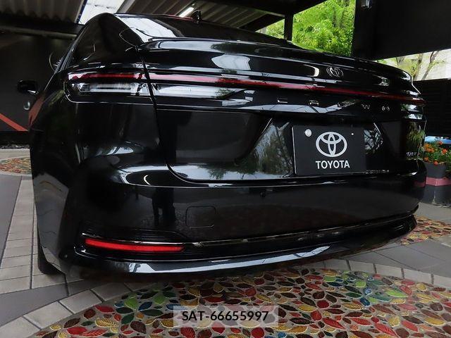 Toyota CROWN SEDAN 2023-12 1275512-1