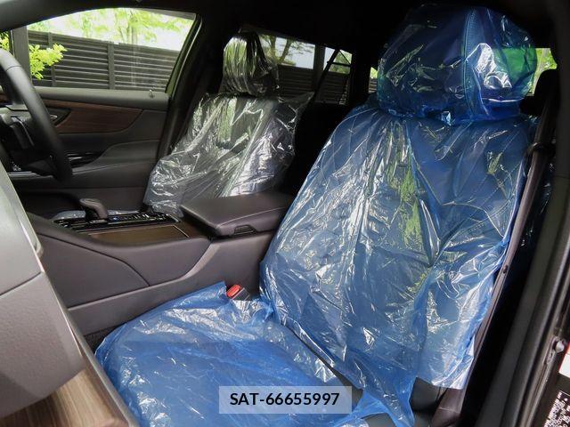 Toyota CROWN SEDAN 2023-12 1275512-22