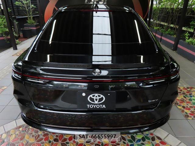 Toyota CROWN SEDAN 2023-12 1275512-4