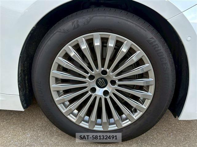 Toyota CROWN SEDAN 2024-07 1290636-11