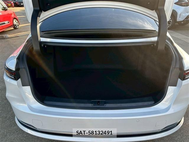 Toyota CROWN SEDAN 2024-07 1290636-4
