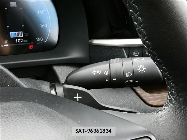 Toyota CROWN SEDAN 2024-05 1374530-17