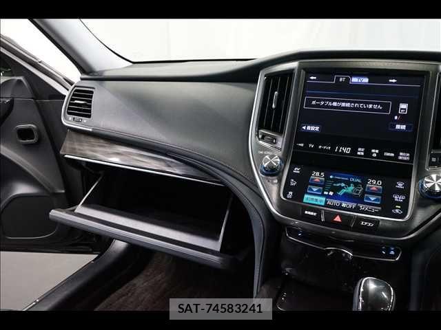 Toyota CROWN SEDAN 2013-03 2959732-12
