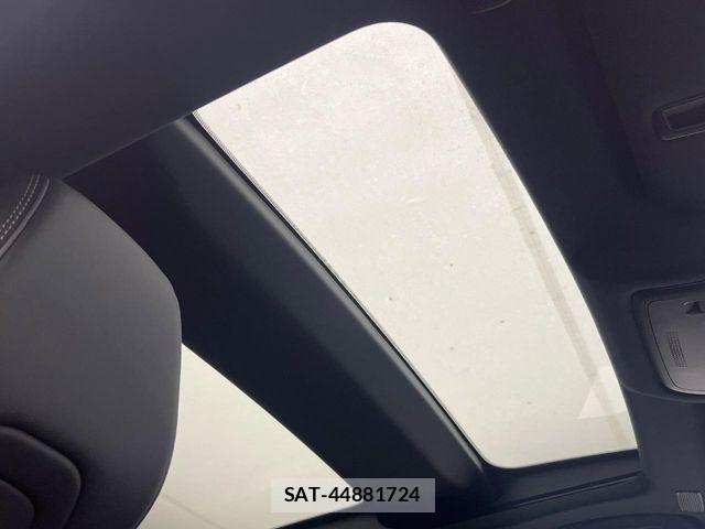 Toyota CROWN SEDAN 2025-01 3013890-3