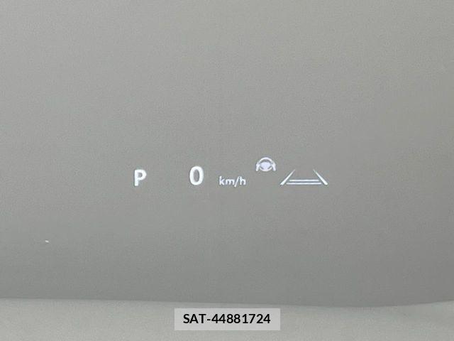 Toyota CROWN SEDAN 2025-01 3013890-6