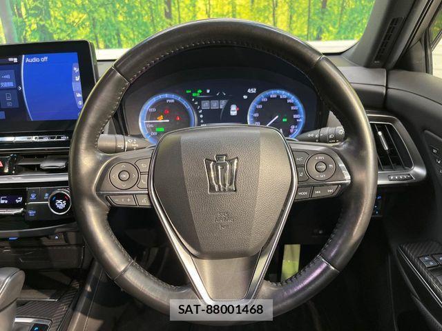 Toyota CROWN SEDAN 2021-05 3013891-10