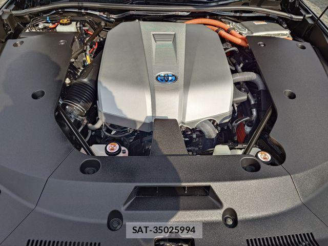 Toyota CROWN SEDAN 2020-07 3064530-20