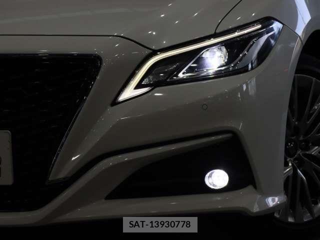 Toyota CROWN SEDAN 2018-12 3356388-14