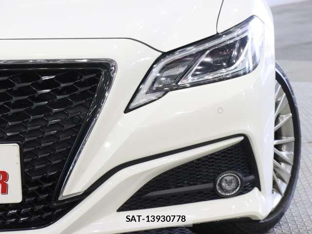 Toyota CROWN SEDAN 2018-12 3356388-15
