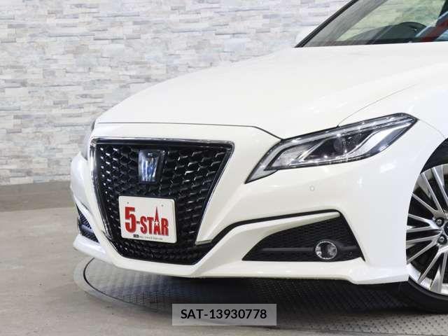 Toyota CROWN SEDAN 2018-12 3356388-16
