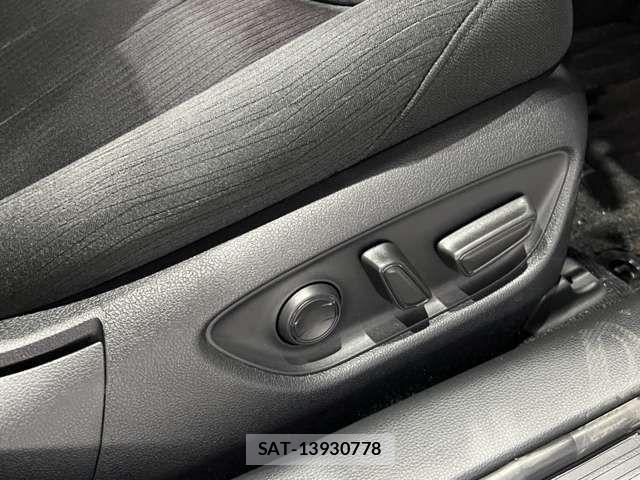 Toyota CROWN SEDAN 2018-12 3356388-8