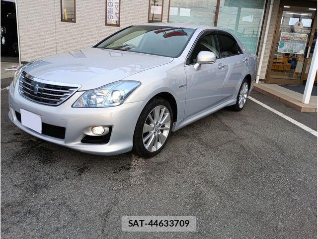 Toyota CROWN SEDAN 2008-11 3356415-0