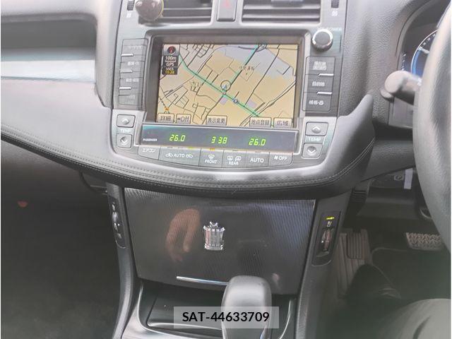 Toyota CROWN SEDAN 2008-11 3356415-9