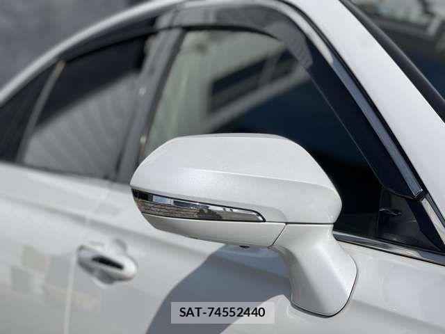 Toyota CROWN SEDAN 2021-07 3356376-17