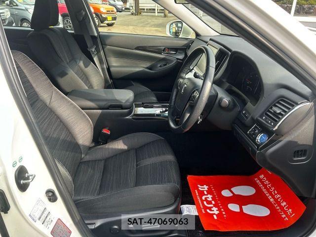 Toyota CROWN SEDAN 2013-08 3356405-14