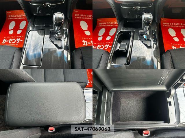 Toyota CROWN SEDAN 2013-08 3356405-21