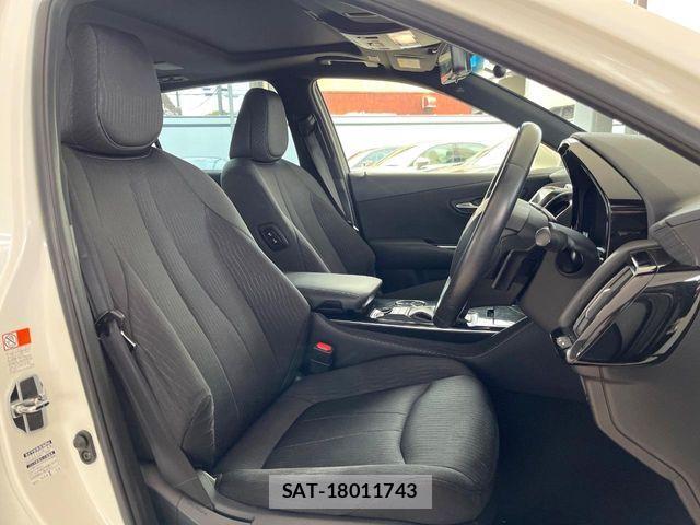 Toyota CROWN SEDAN 2019-11 3420723-10