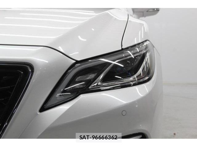 Toyota CROWN SEDAN 2021-02 3664506-16