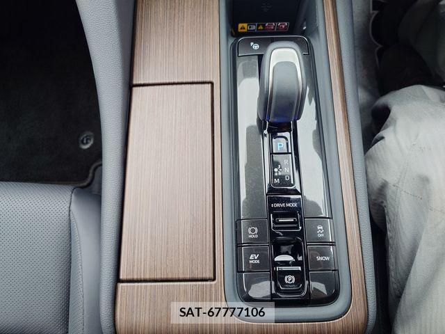 Toyota CROWN SEDAN 2025-01 3664398-19