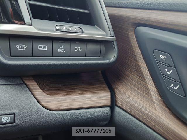 Toyota CROWN SEDAN 2025-01 3664398-20