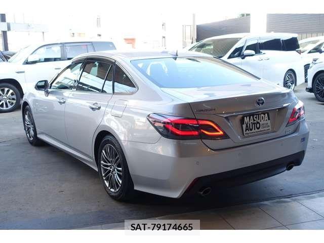 Toyota CROWN SEDAN 2021-07 3664466-4