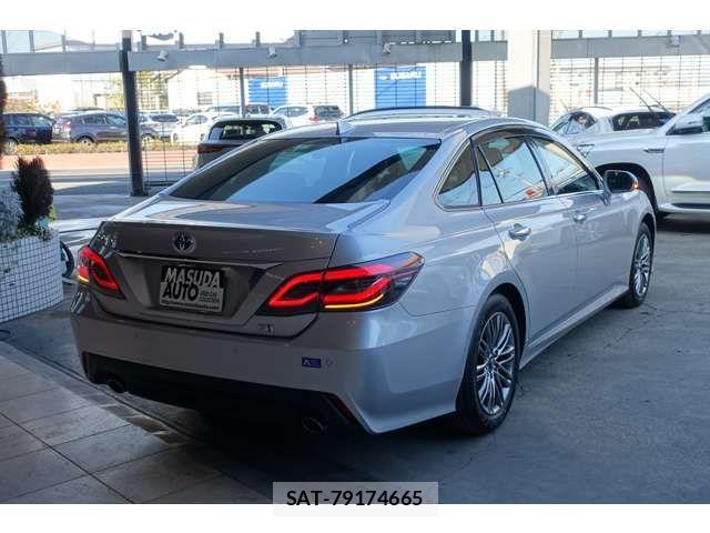 Toyota CROWN SEDAN 2021-07 3664466-8