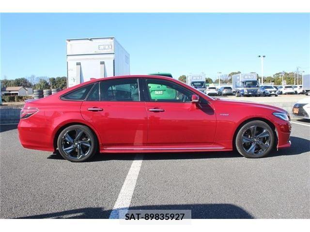 Toyota CROWN SEDAN 2019-03 3713759-8