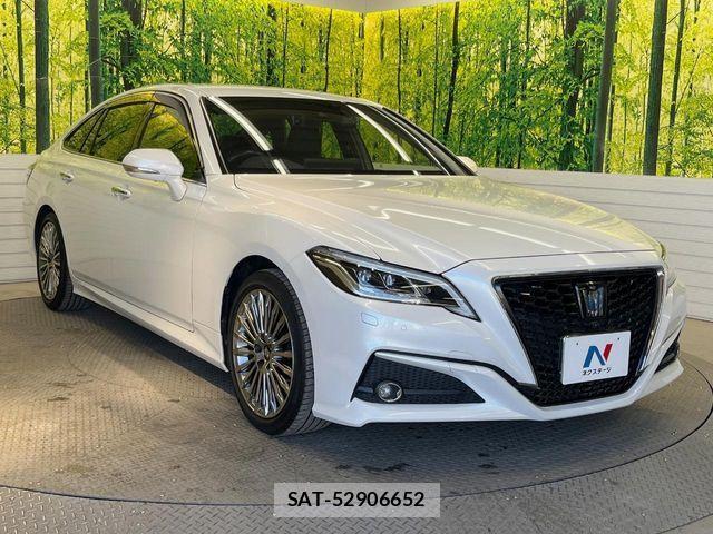 Toyota CROWN SEDAN 2021-03 3766939-15