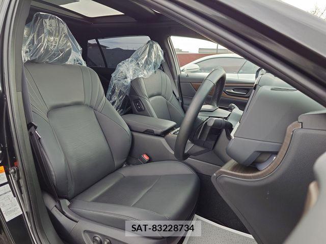 Toyota CROWN SEDAN 2024-03 3904585-11