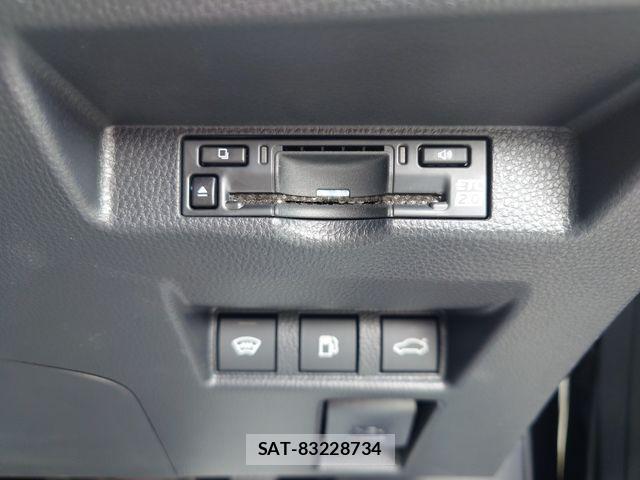Toyota CROWN SEDAN 2024-03 3904585-20