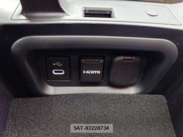 Toyota CROWN SEDAN 2024-03 3904585-21